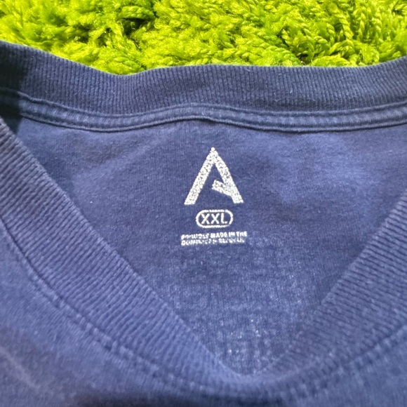 Notre Dame Football 2012 Navy Blue T-Shirt - Picture 3 of 4